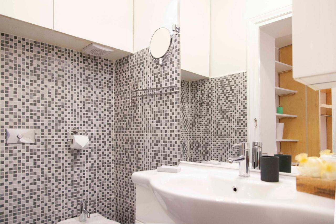 Casa Paola Guesthouse Рим Екстер'єр фото